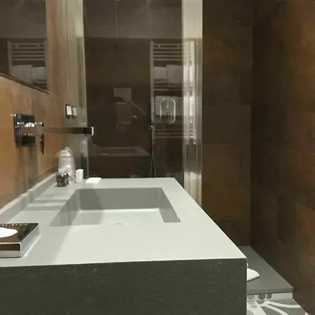Castello 4* Milano